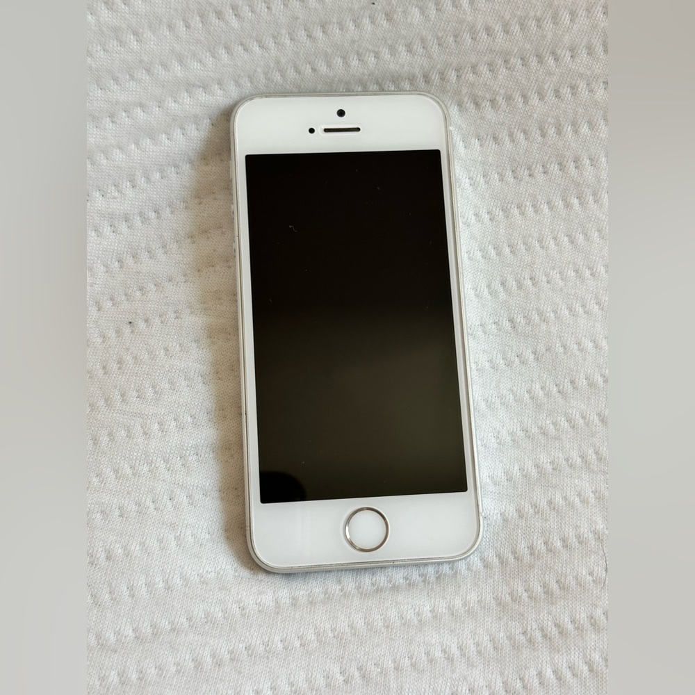 iPhone SE - Picture 7 of 7